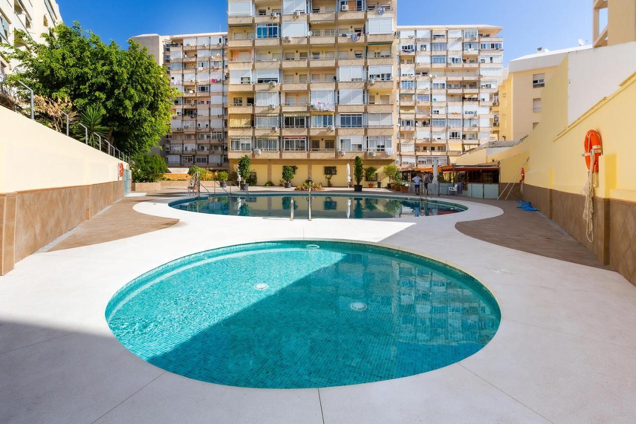 Ver853 - Estudio Con Terraza Vistas Al Mar, Piscina, Playa, Centro Torremolinos Exterior photo