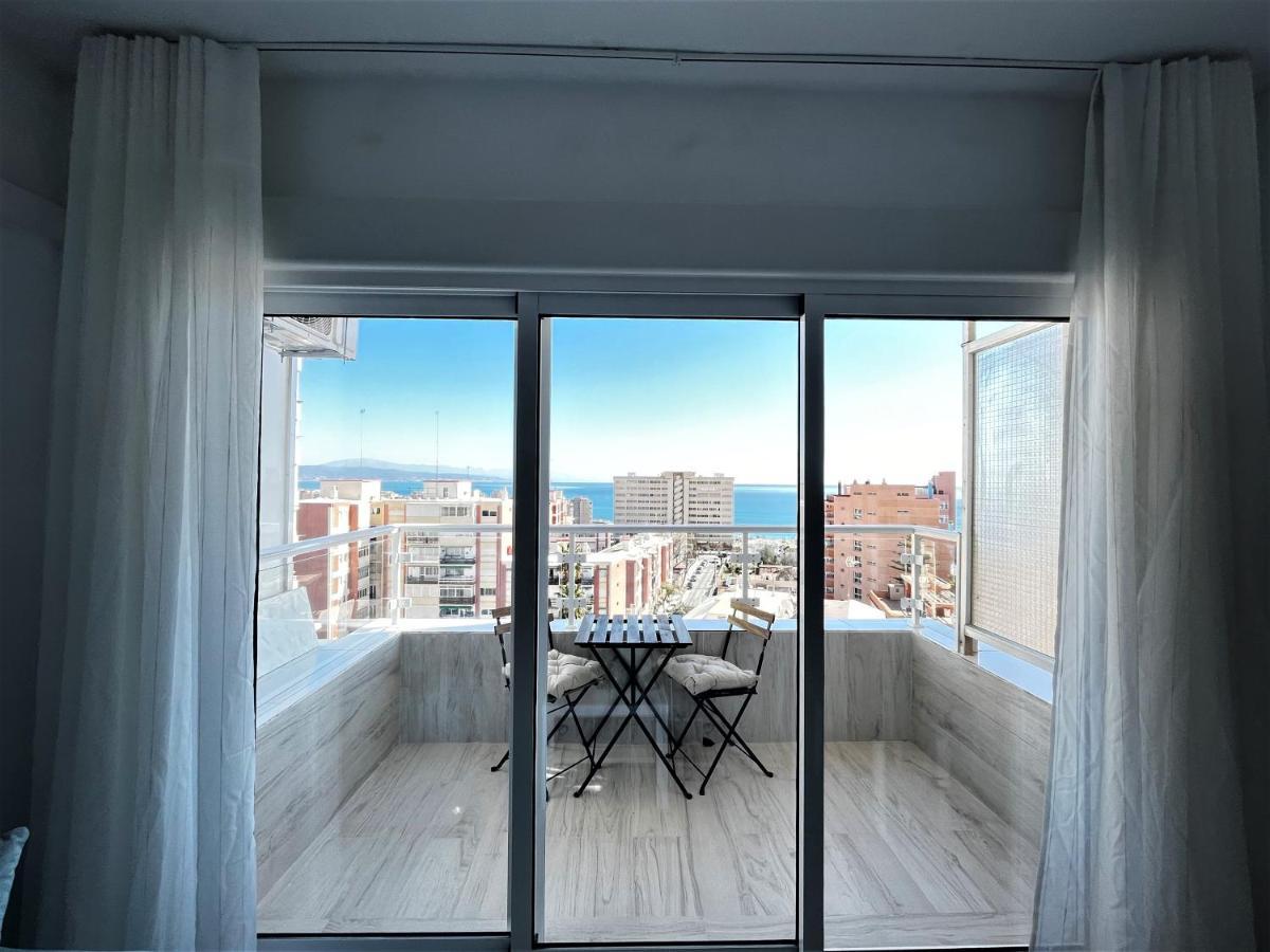 Ver853 - Estudio Con Terraza Vistas Al Mar, Piscina, Playa, Centro Torremolinos Exterior photo