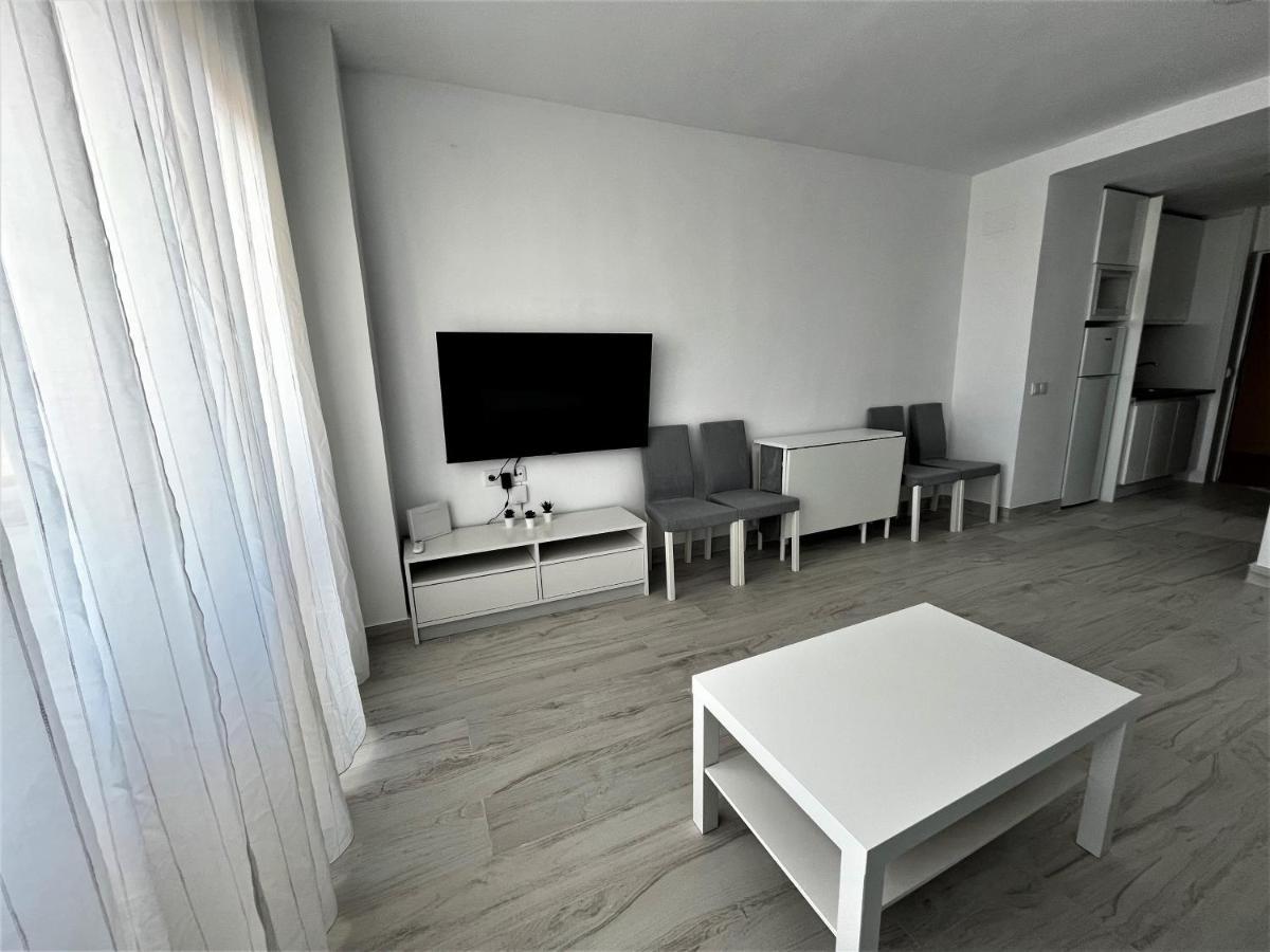 Ver853 - Estudio Con Terraza Vistas Al Mar, Piscina, Playa, Centro Torremolinos Exterior photo